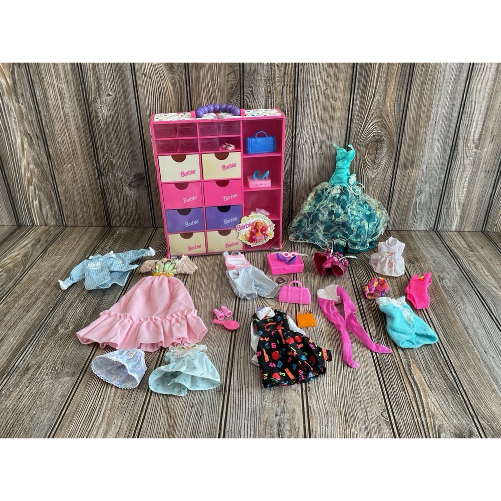 Barbie Vintage Mattel 1993 Wardrobe Storage Carrying Case Closet W/ Accessories